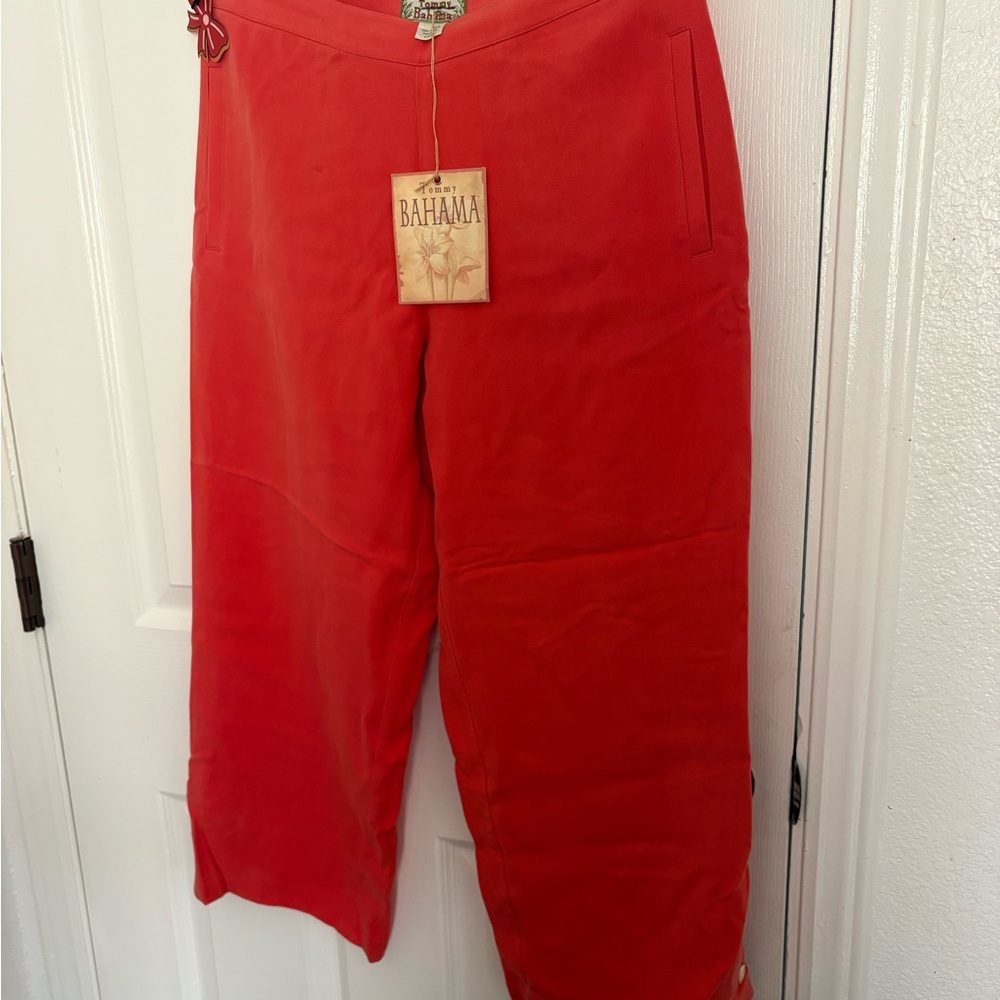 Tommy Bahama Vibrant Capri Pants size 6 100% silk